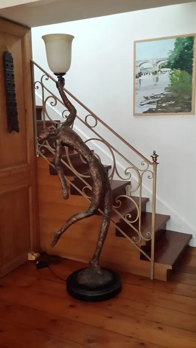 Rampe XVIIIe ancienne, restaurée et adaptée à un nouvel escalier